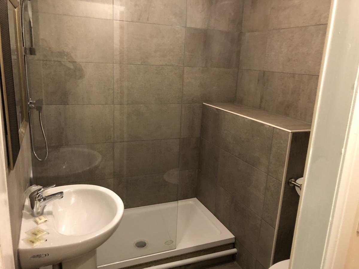 Kaim Park Hotel Bathgate Esterno foto